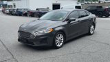 Used 2020 Ford Fusion SE image 4