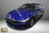 New 2025 Hyundai Elantra SE image 3