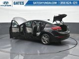 Used 2018 Hyundai Elantra SEL image 2