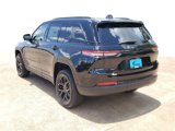 New 2025 Jeep Grand Cherokee Altitude image 4
