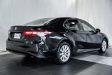 Used 2018 Toyota Camry LE image 4