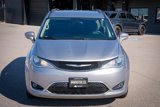 Used 2017 Chrysler Pacifica Touring-L w/ Tire & Wheel Group image 2