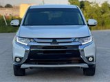 Used 2018 Mitsubishi Outlander SE image 3