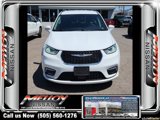 Used 2022 Chrysler Pacifica Touring-L image 5