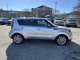 Used 2019 Kia Soul + image 4