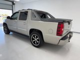 Used 2009 Chevrolet Avalanche LTZ image 5