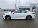 Used 2022 Toyota Camry SE image 2