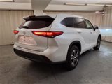 Used 2022 Toyota Highlander XLE image 5
