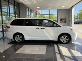 Used 2012 Toyota Sienna image 6