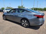 Used 2022 Nissan Altima 2.5 SV image 3