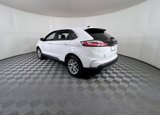 Used 2023 Ford Edge SEL image 3