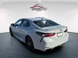 Used 2022 Toyota Camry SE image 5