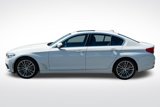 Used 2018 BMW 540i xDrive image 3