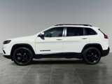 Used 2019 Jeep Cherokee Latitude Plus image 2