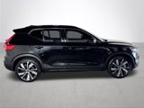 Used 2022 Volvo XC40 P8 Recharge Plus image 5