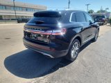 Certified 2022 Lincoln Nautilus FWD w/ Premium Package image 5