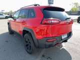Used 2017 Jeep Cherokee Trailhawk w/ Comfort/Convenience Group image 5