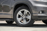 Used 2015 Toyota Highlander Limited image 2