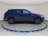 Used 2022 Volkswagen Tiguan SE image 3