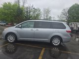 Used 2016 Toyota Sienna XLE image 4