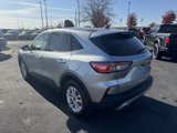 Used 2022 Ford Escape SE w/ Convenience Package image 3