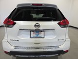 Used 2017 Nissan Rogue SV image 3