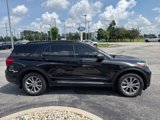 Used 2020 Ford Explorer XLT w/ Equipment Group 202A image 5