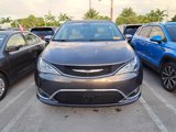 Used 2017 Chrysler Pacifica Limited w/ Advanced Safetytec Group image 4