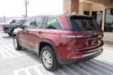 Used 2023 Jeep Grand Cherokee Laredo X image 4