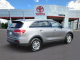 Used 2017 Kia Sorento LX image 6