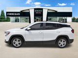 Used 2022 GMC Terrain SLE w/ Driver Convenience Package image 4