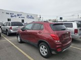 Used 2022 Chevrolet Trax LT w/ LT Convenience Package image 3