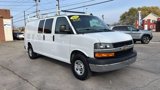 Used 2016 Chevrolet Express 3500 Extended image 2