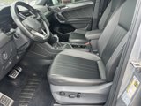 Used 2022 Volkswagen Tiguan SE R-Line image 5