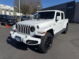 Used 2023 Jeep Gladiator Overland image 3