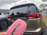 Used 2017 Chrysler Pacifica Touring-L Plus w/ Advanced Safetytec Group image 4