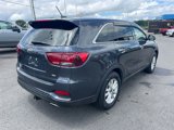Used 2019 Kia Sorento LX image 5