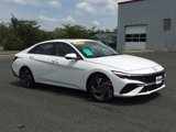 Used 2024 Hyundai Elantra Limited image 2