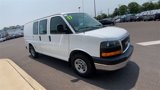 Used 2017 GMC Savana 2500 image 2