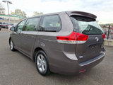 Used 2014 Toyota Sienna L image 4