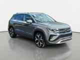 Used 2022 Volkswagen Taos SEL image 3