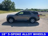 Used 2021 Ford Explorer XLT w/ Equipment Group 202A image 4
