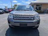 Used 2011 Land Rover LR2 HSE image 2