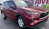 Used 2022 Toyota Highlander LE image 2