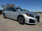 Used 2024 Nissan Altima 2.5 SV image 5