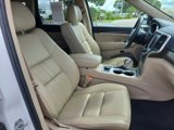 Used 2016 Jeep Grand Cherokee Limited image 6