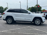 Used 2021 Jeep Grand Cherokee Laredo image 4