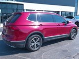 Used 2019 Volkswagen Tiguan SE image 3