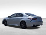 Used 2022 Toyota Camry SE image 3
