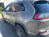 Used 2019 Jeep Cherokee Latitude w/ Cold Weather Group image 4